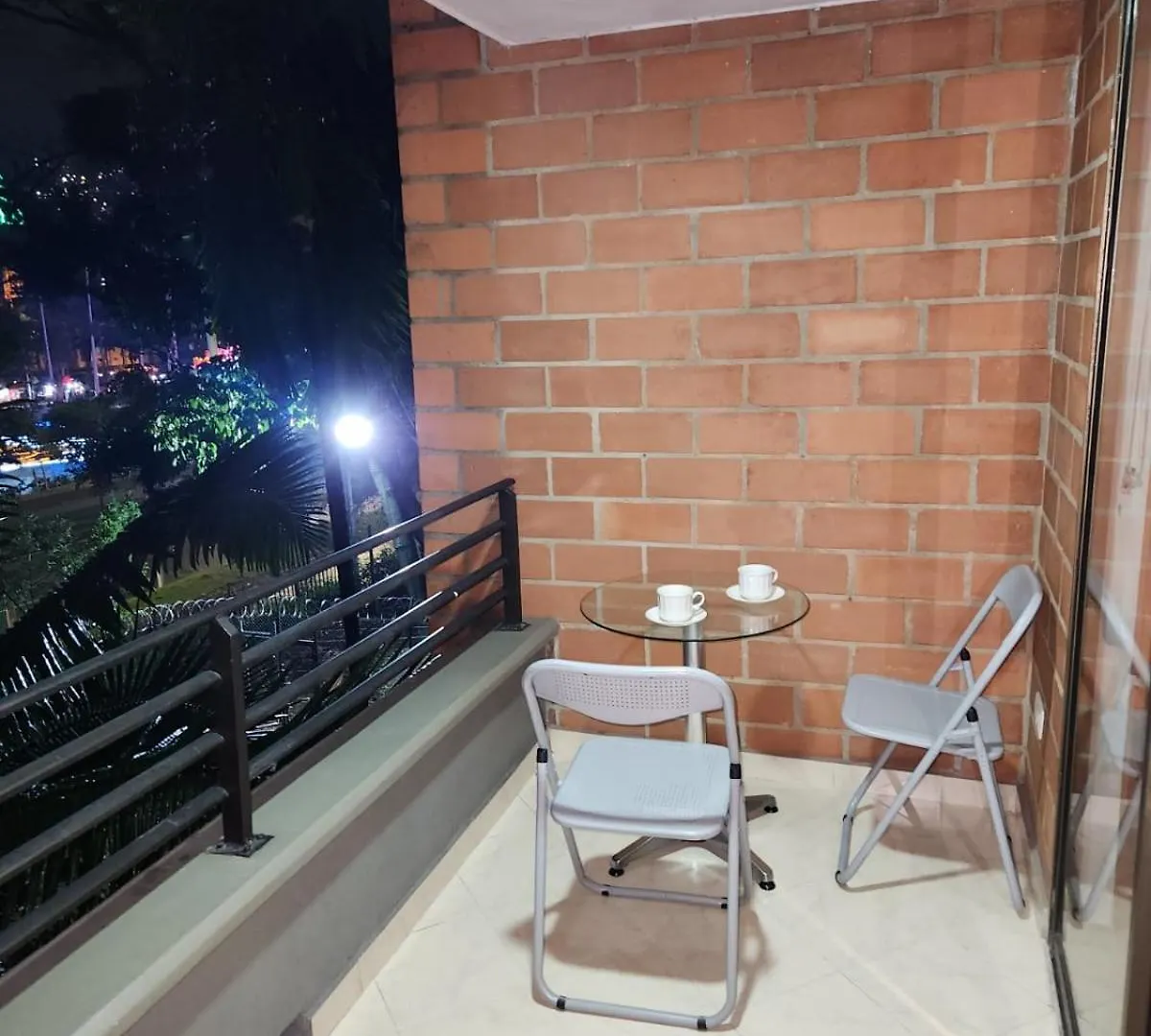 Pie De Cerro Apartamentos Medellin Apartment